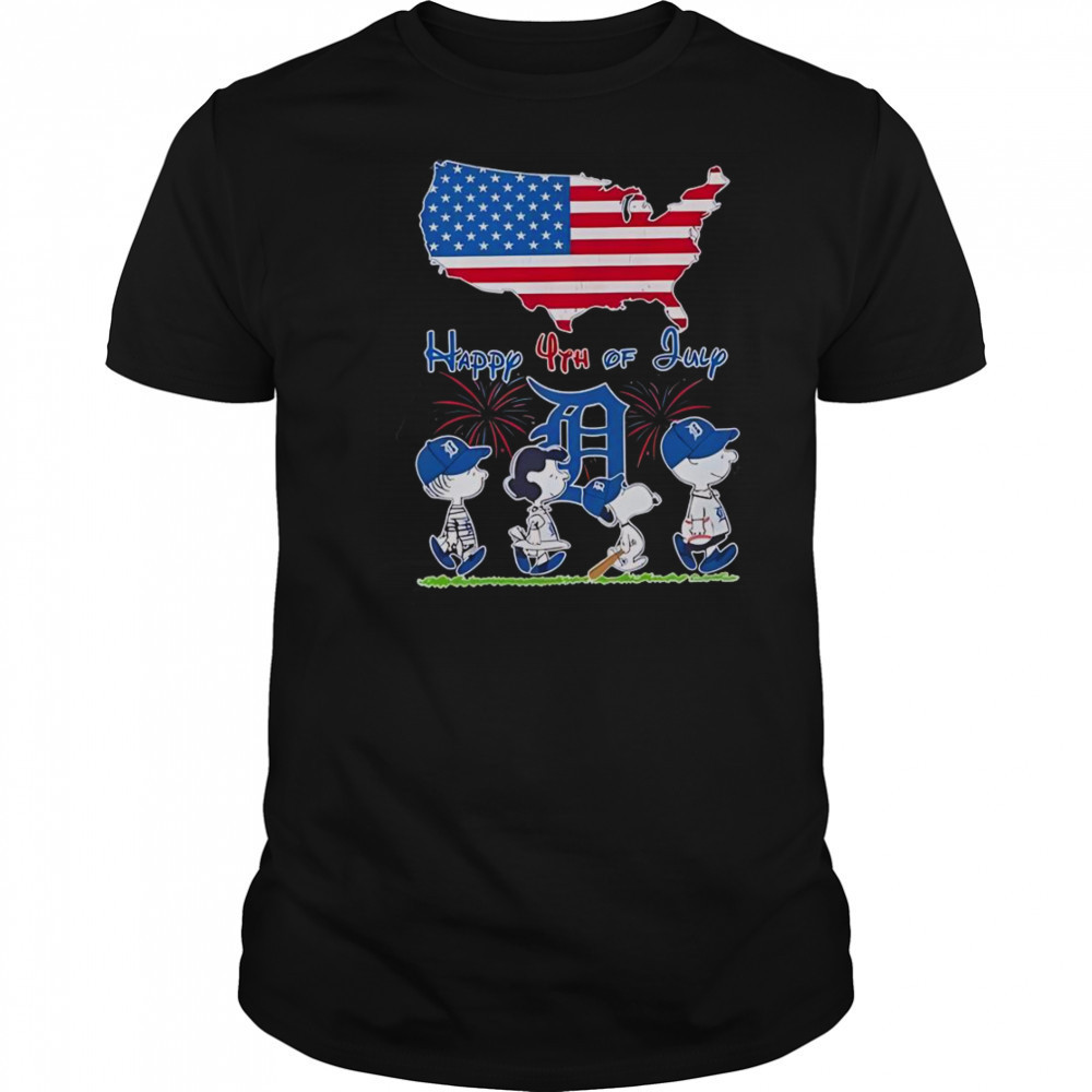 Detroit Tigers Snoopy And Friends Happy 4th Of July Flag American T-Shirt