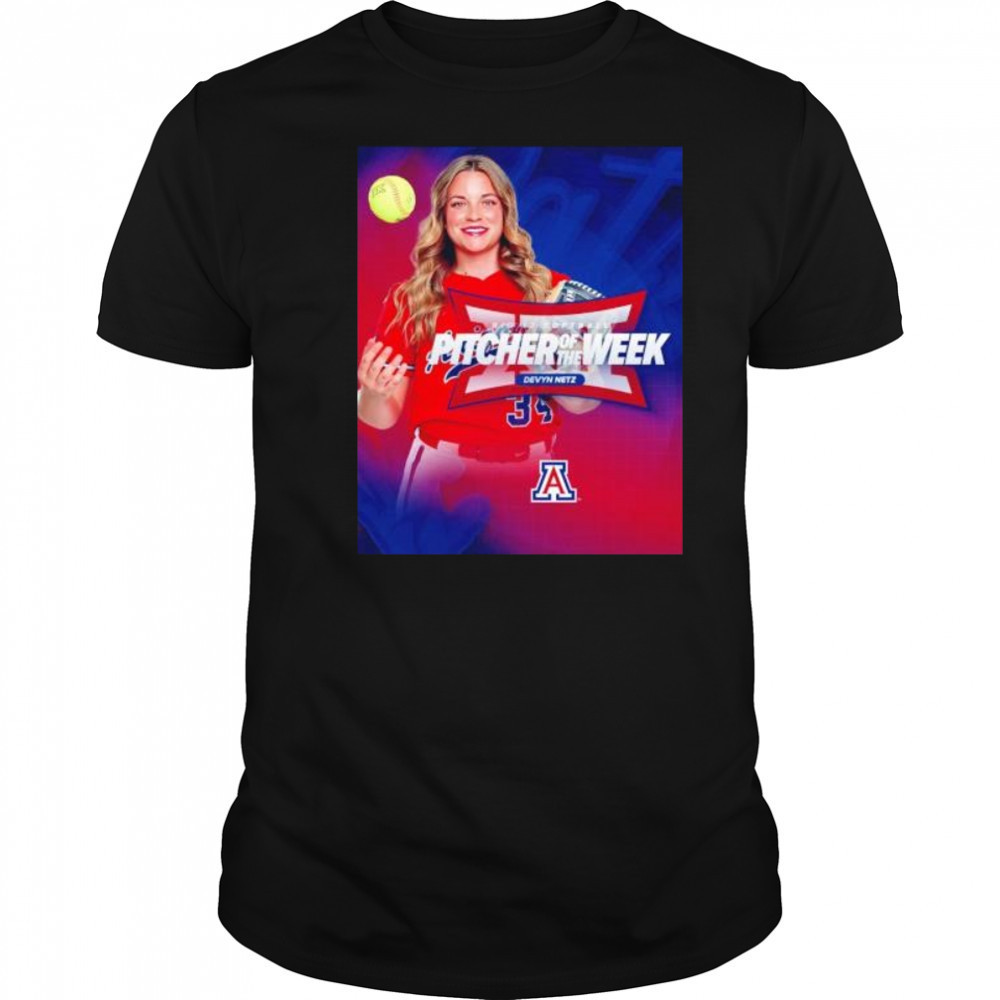 Devyn Netz big 12 softball pitcher of the week Arizona Wildcats shirt