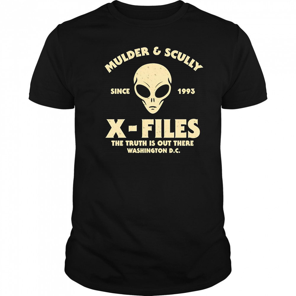 Mulder and Scully x-files the truth is out there shirt