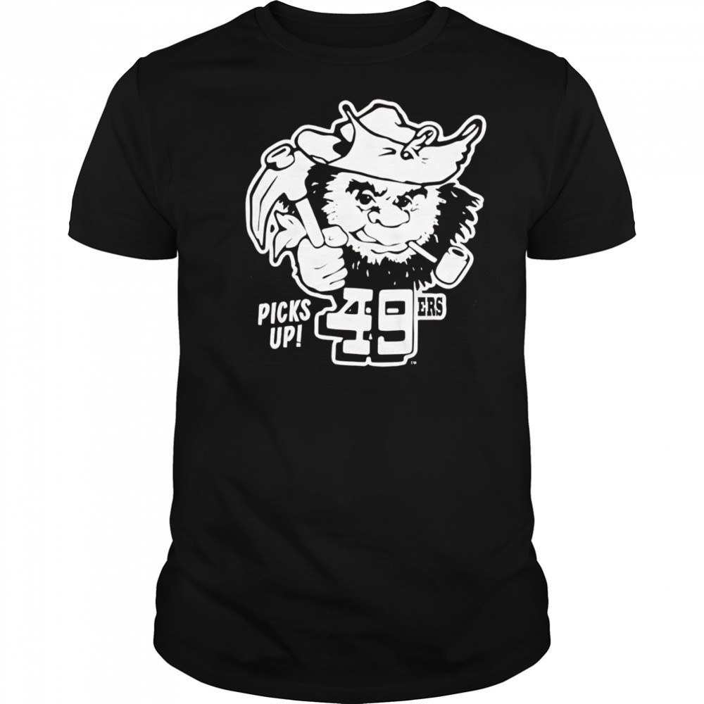 Charlotte 49ers picks up retro shirt