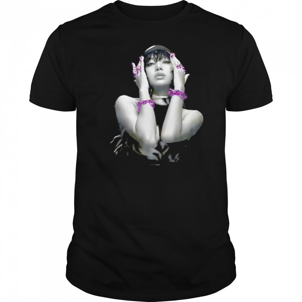 Lisa Blackpink World Tour shirt