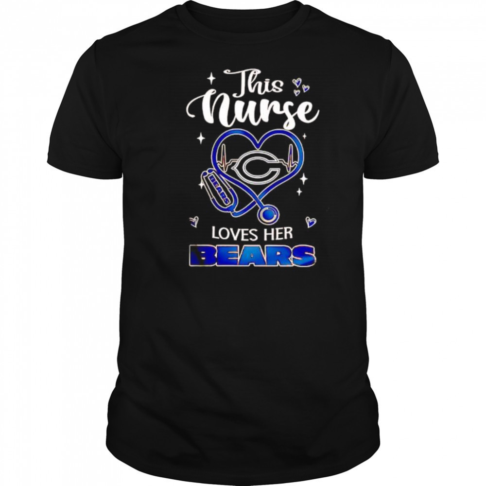 This nurse love her Chicago Bears shirt