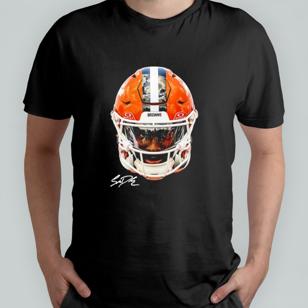 Shedeur all eyes on 12 shirt