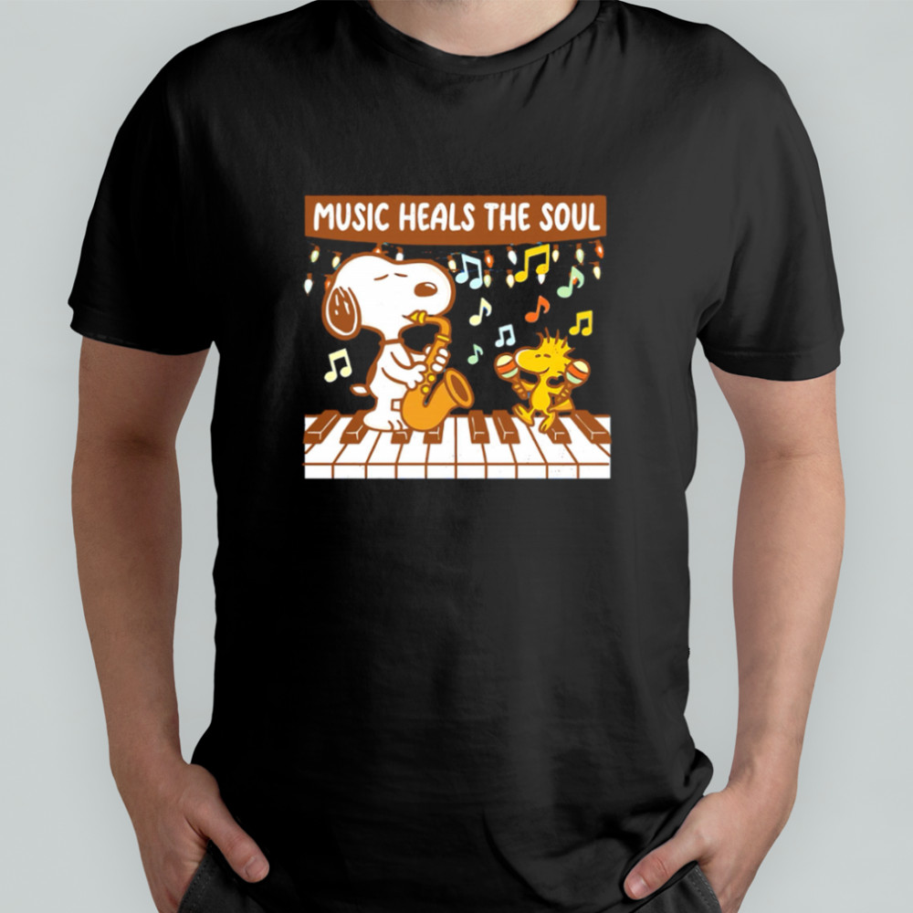 Snoopy and Woodstock Music Heals The Soul shirt