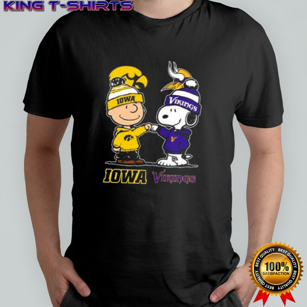 Charlie Brown Iowa Hawkeyes X Snoopy Minnesota Vikings 2025 Shirt