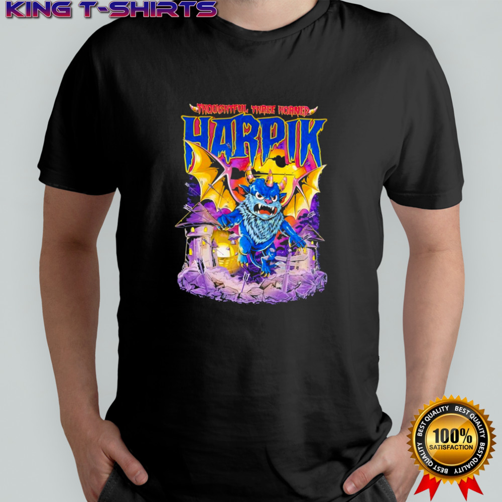 Thoughtful three horned Harpik shirt