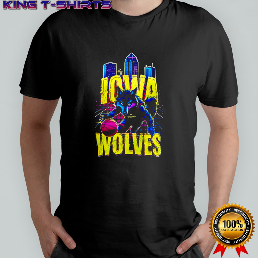Iowa Wolves wolf graphic shirt