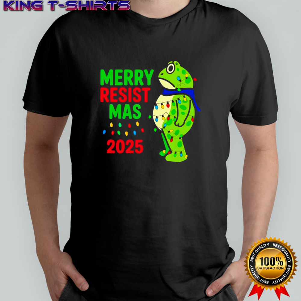 Portland frog Merry Resistmas 2025 light shirt