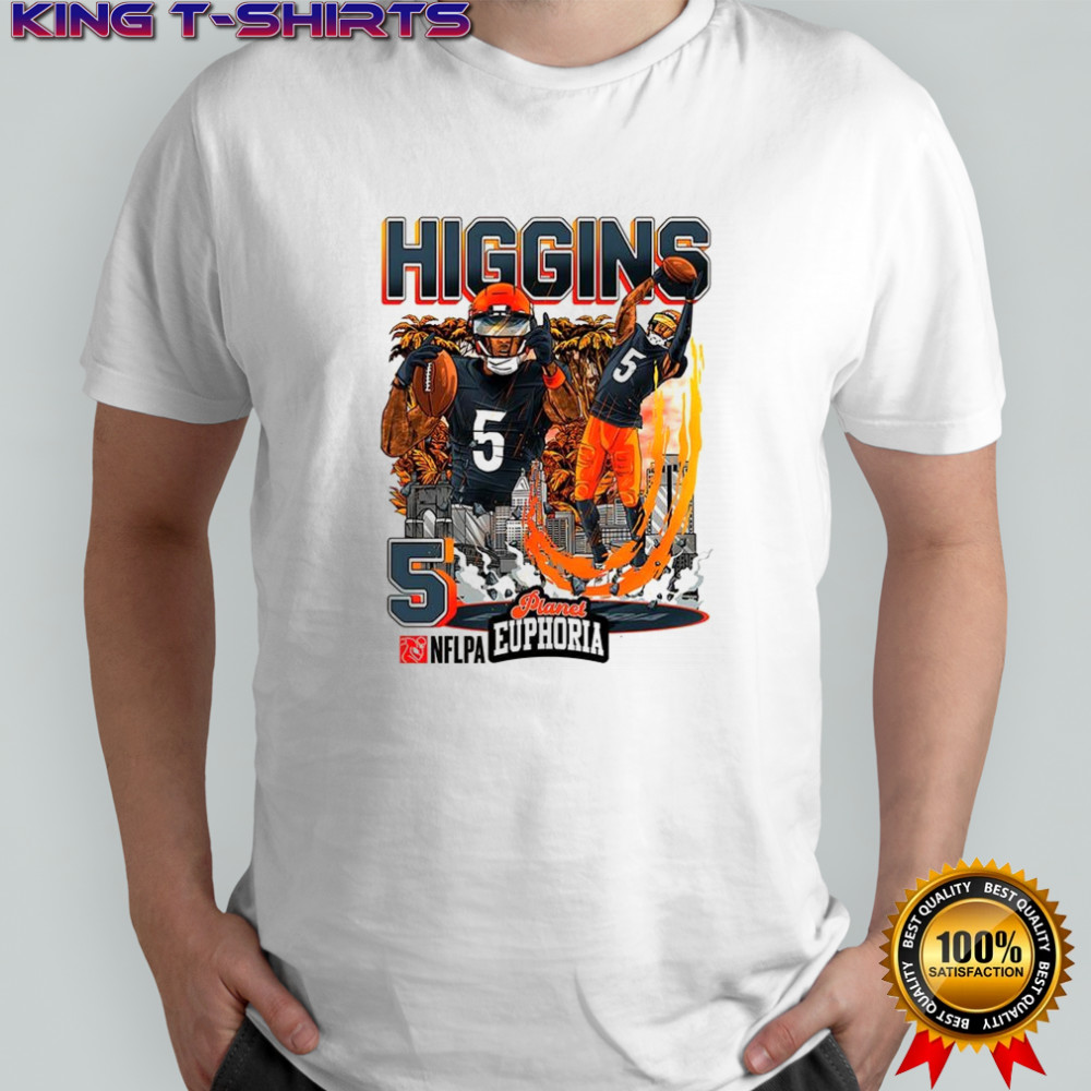 Tee Higgins Cincinnati Bengals football number 5 skyline cartoon shirt